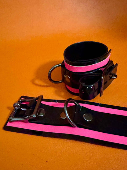 Custom Striped Bondage Collar and Cuffs