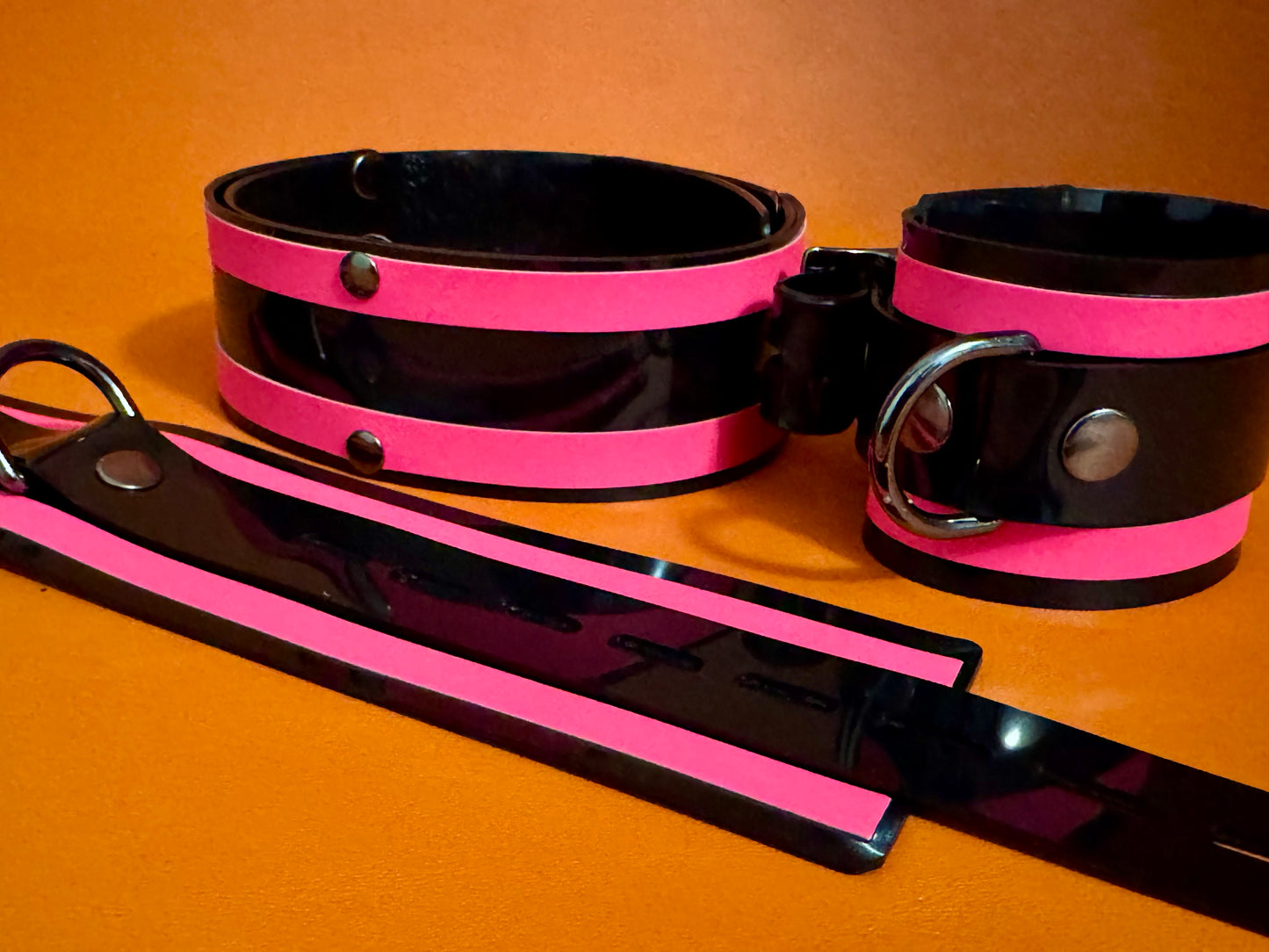 Custom Striped Bondage Collar and Cuffs