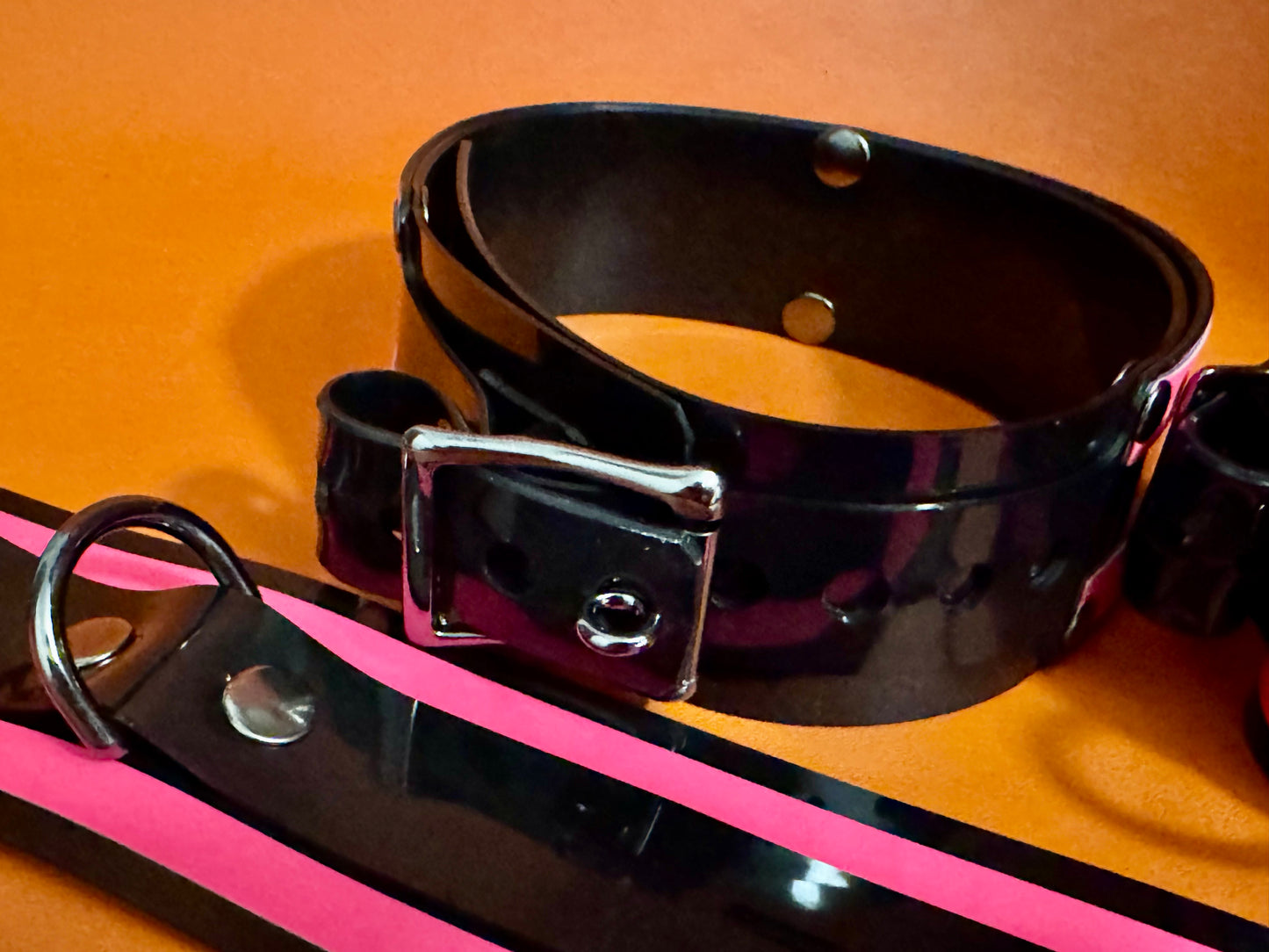 Custom Striped Bondage Collar and Cuffs