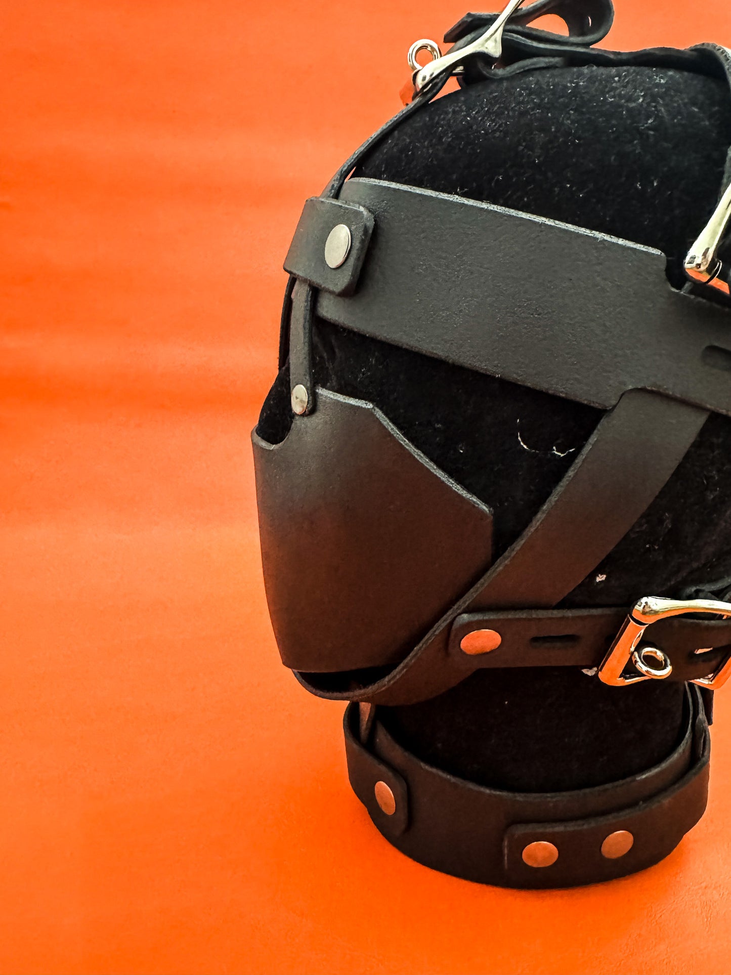 Mute Muzzle 2.0 Leather